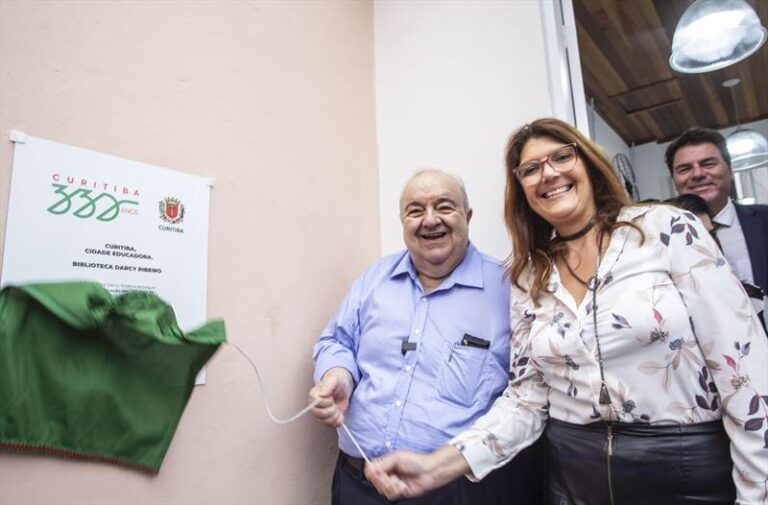 Em comemoração aos 330 anos de Curitiba, prefeitura entrega a Biblioteca Darcy Ribeiro à população