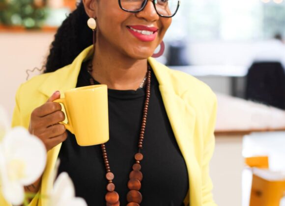 Beatriz Andrade é psicóloga e mulher negra que conquistou seus sonhos acreditando em si acima de tudo Beatriz Andrade é psicóloga e mulher negra que conquistou seus sonhos acreditando em si acima de tudo